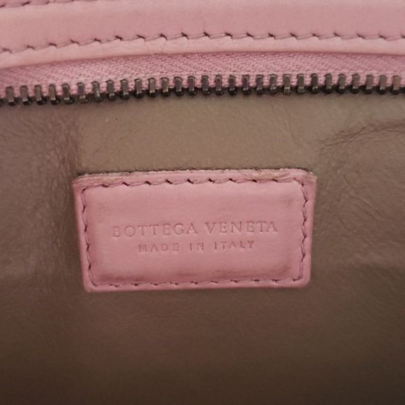 Authentic Bottega Veneta wristlet - Picture 4 of 8